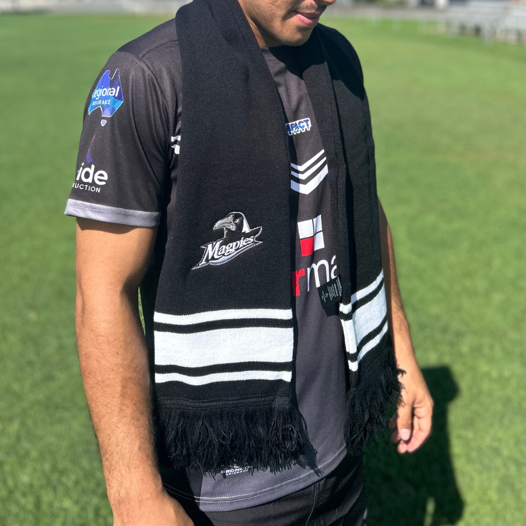 Magpies Scarf